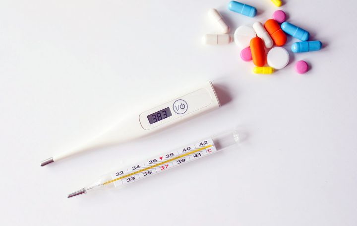 Termometru medical digital: tipuri, cum alegi, cum masori