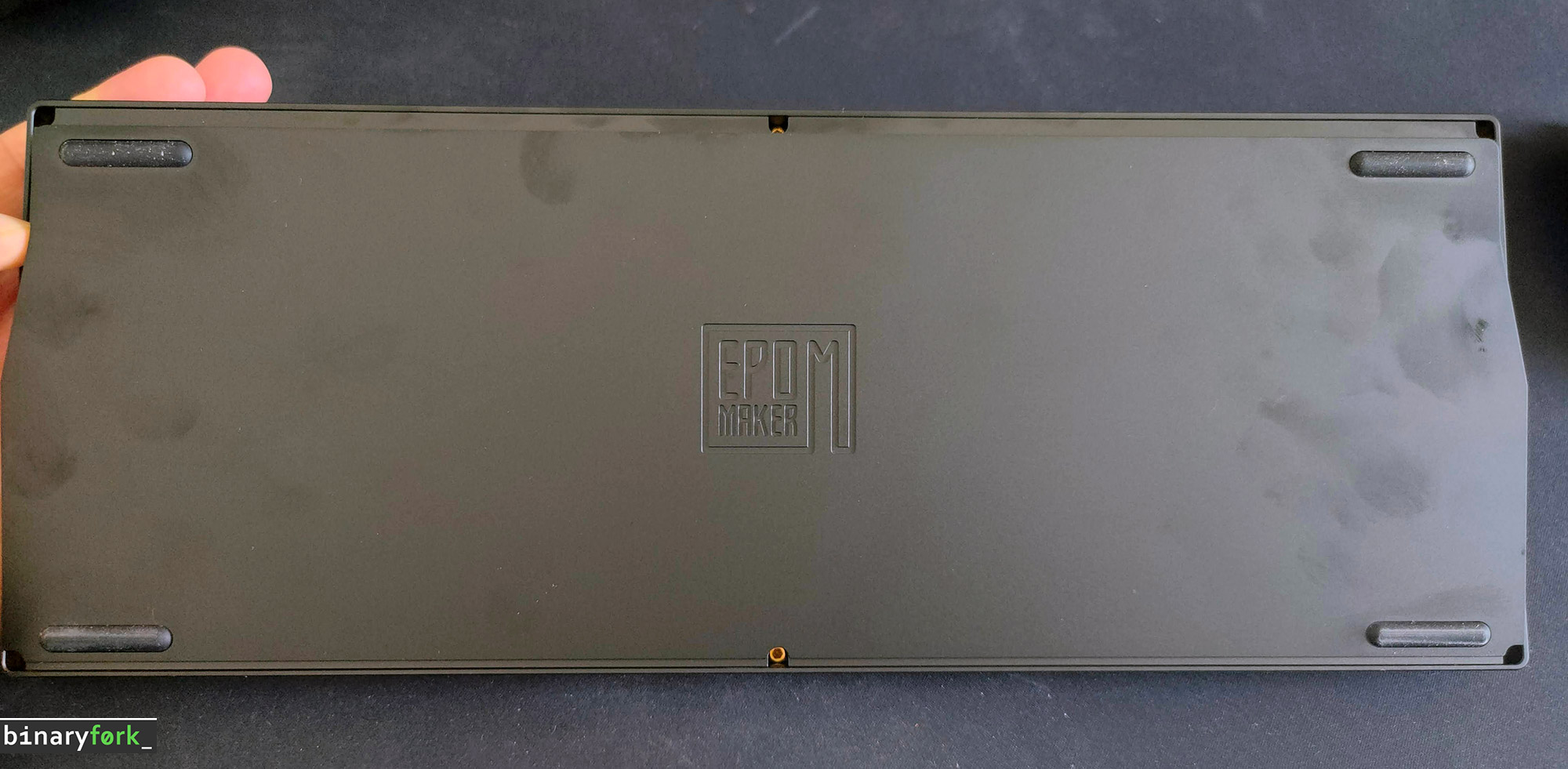 epomaker p87 keyboard back plate with logo