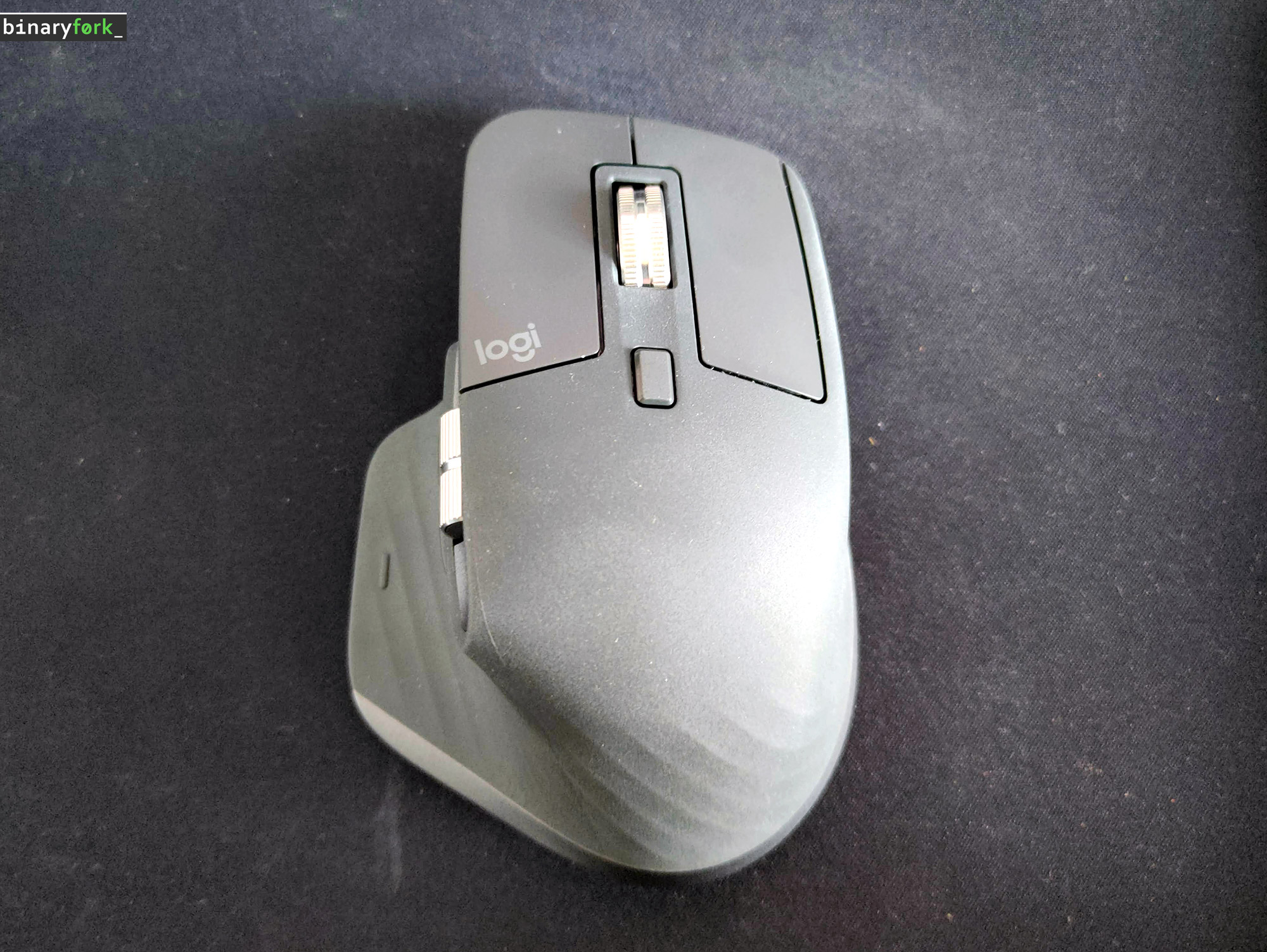 logitech mx master 3s view from top